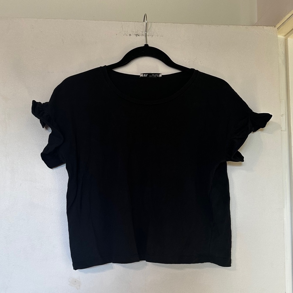 Zara T-shirt with Ruffle Sleeves